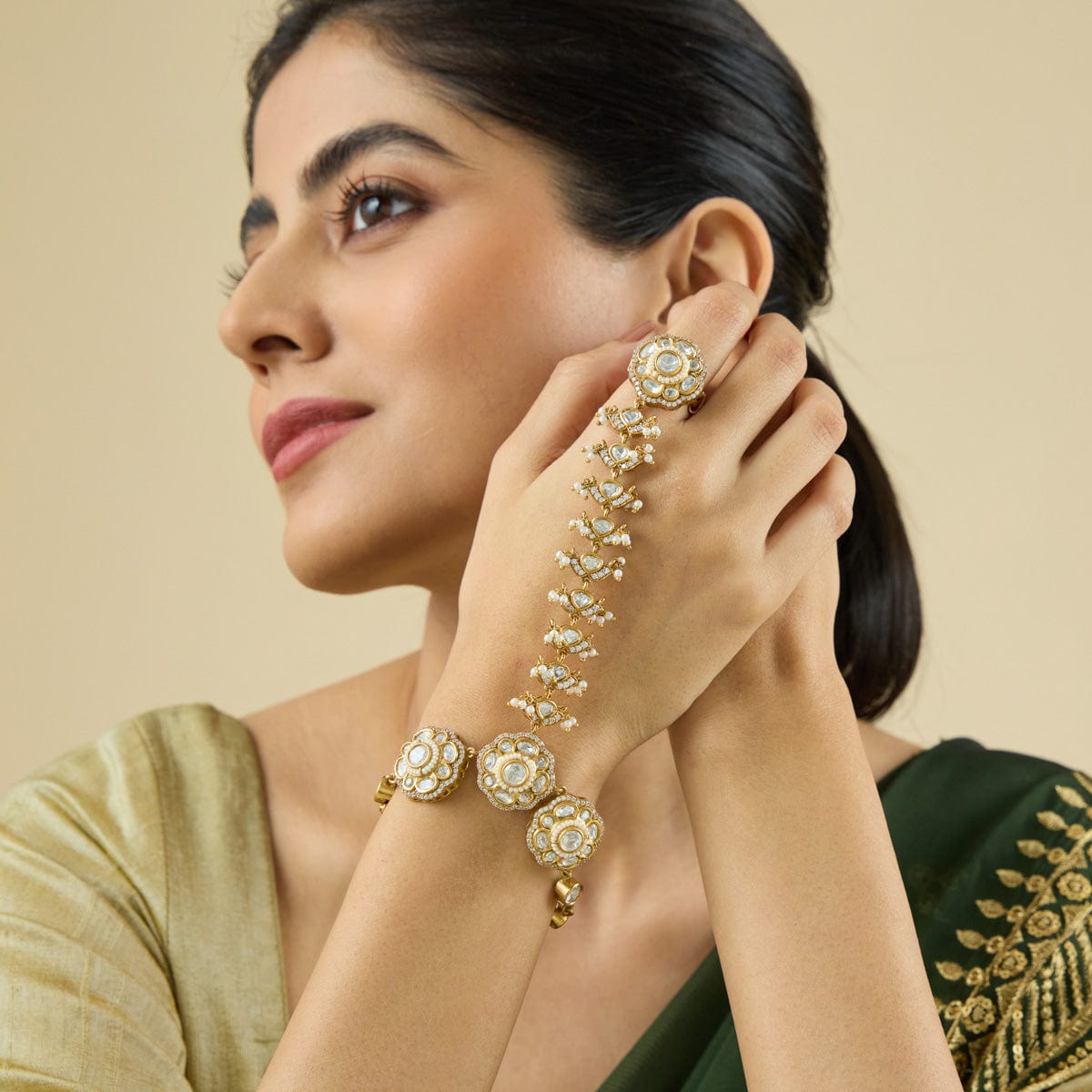 Kundan Hathpan Kundan Hathpan 181372