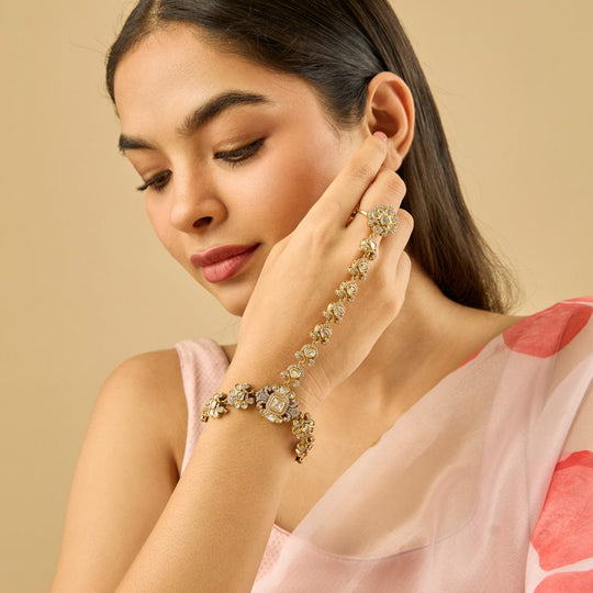 Kundan Hathpan Kundan Hathpan 185280
