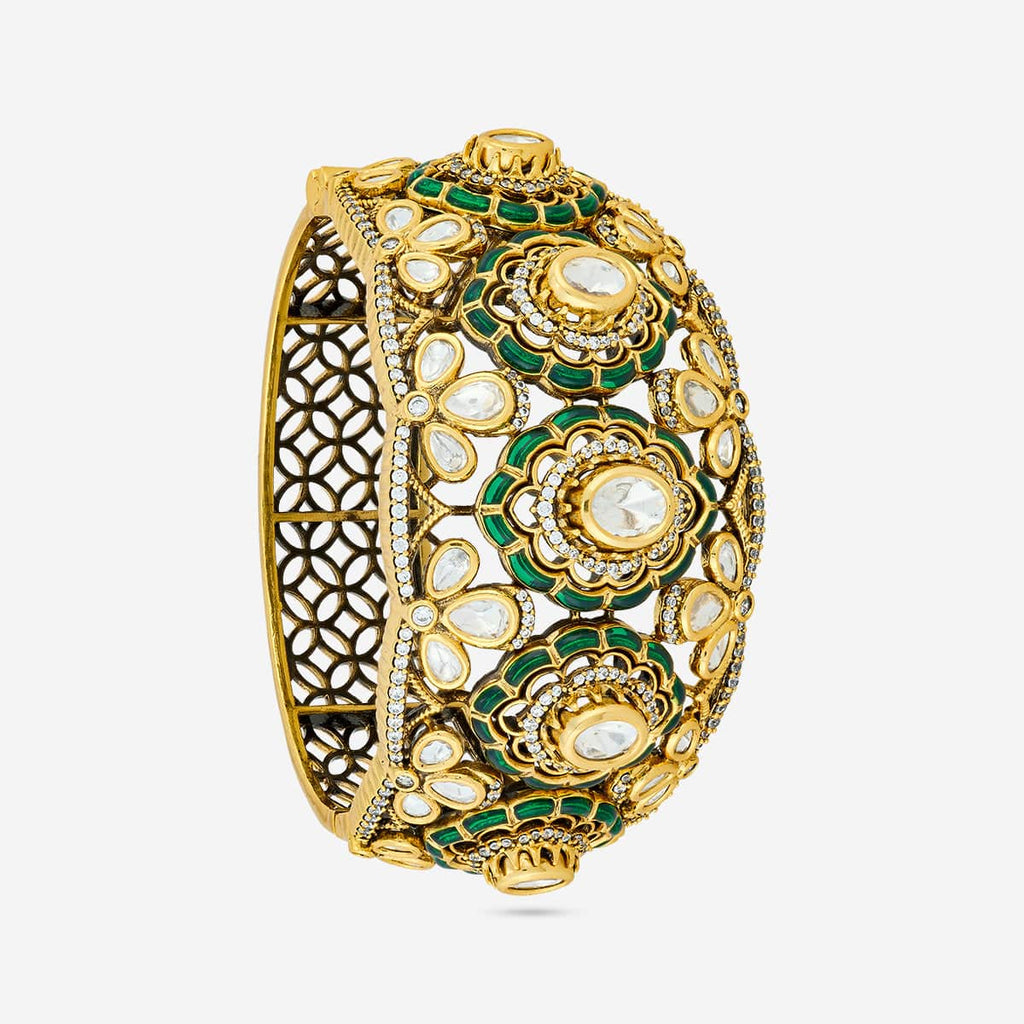 Kundan Kada Kundan Kada 193239