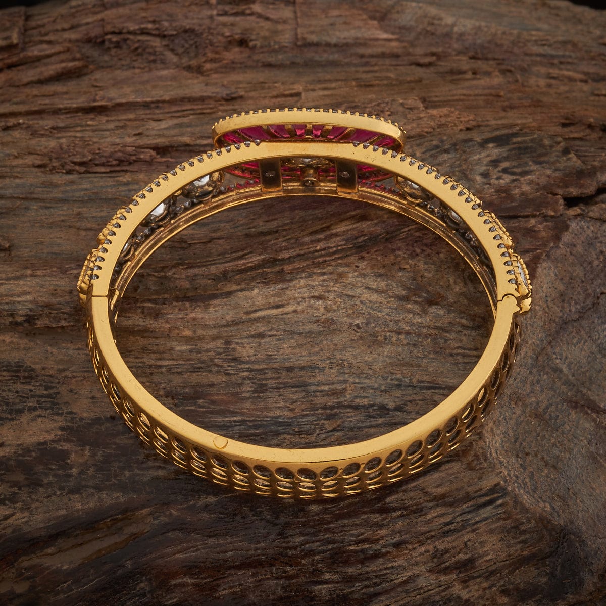 Kundan Kada Kundan Kada 182272