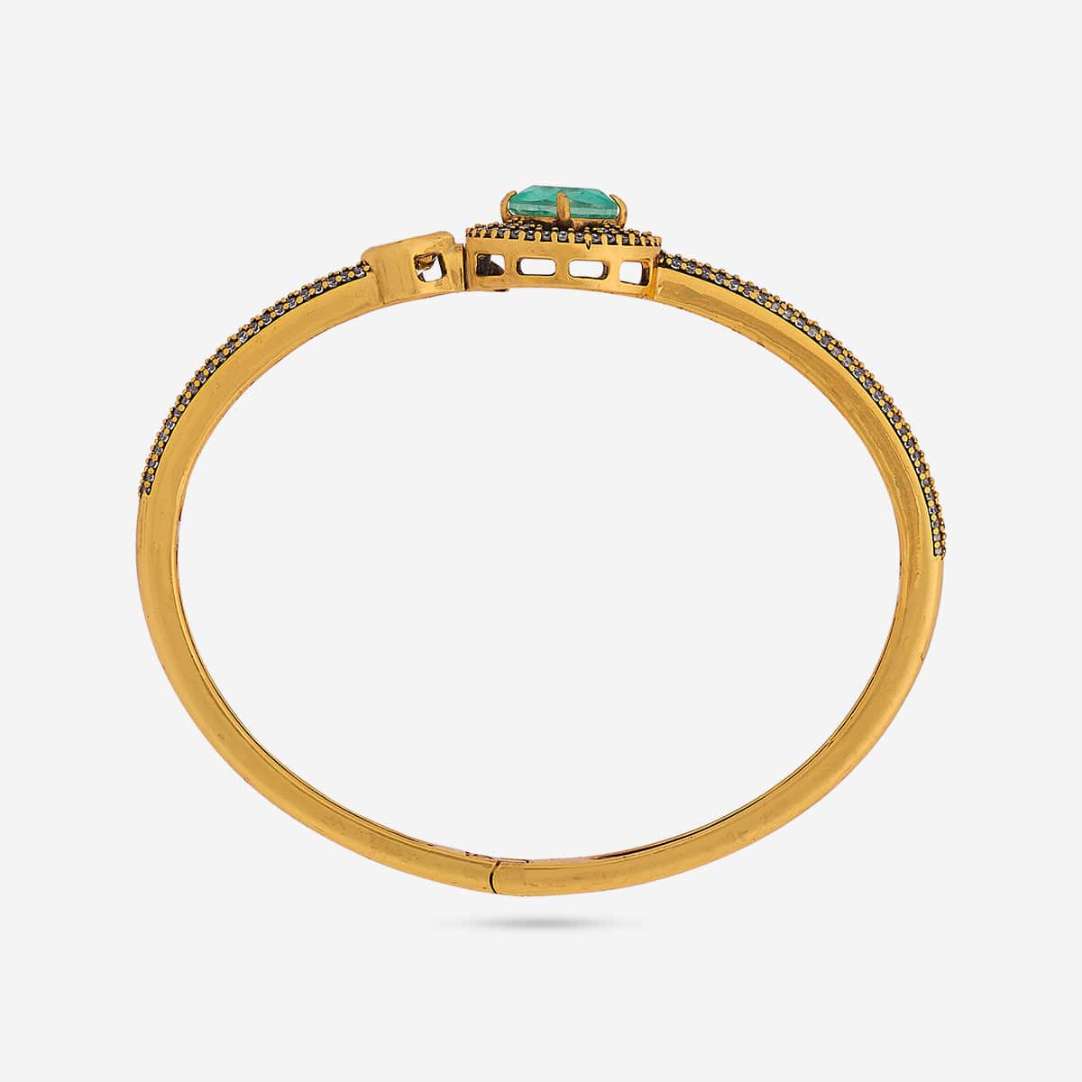 Kundan Kada Kundan Kada 184805