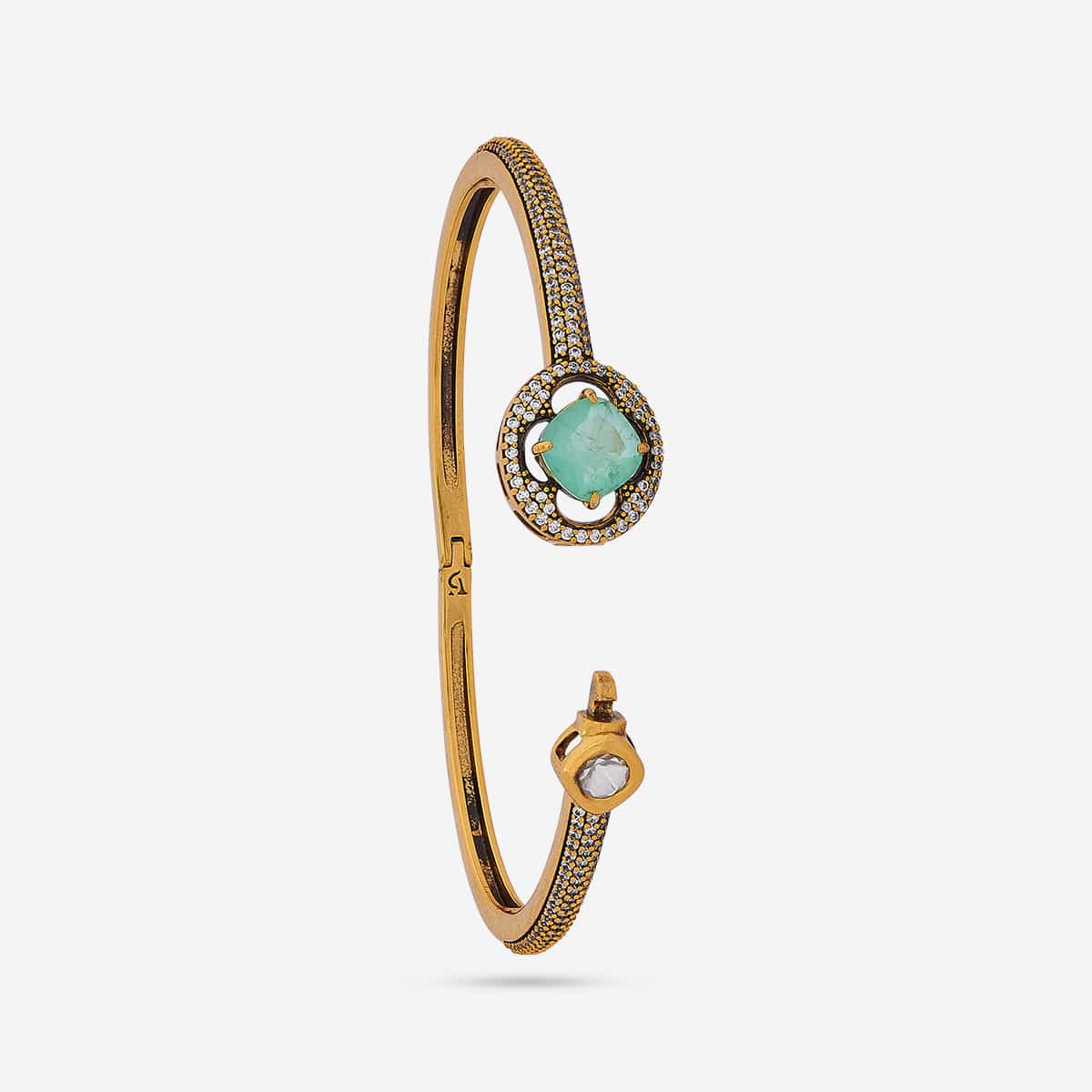 Kundan Kada Kundan Kada 184805