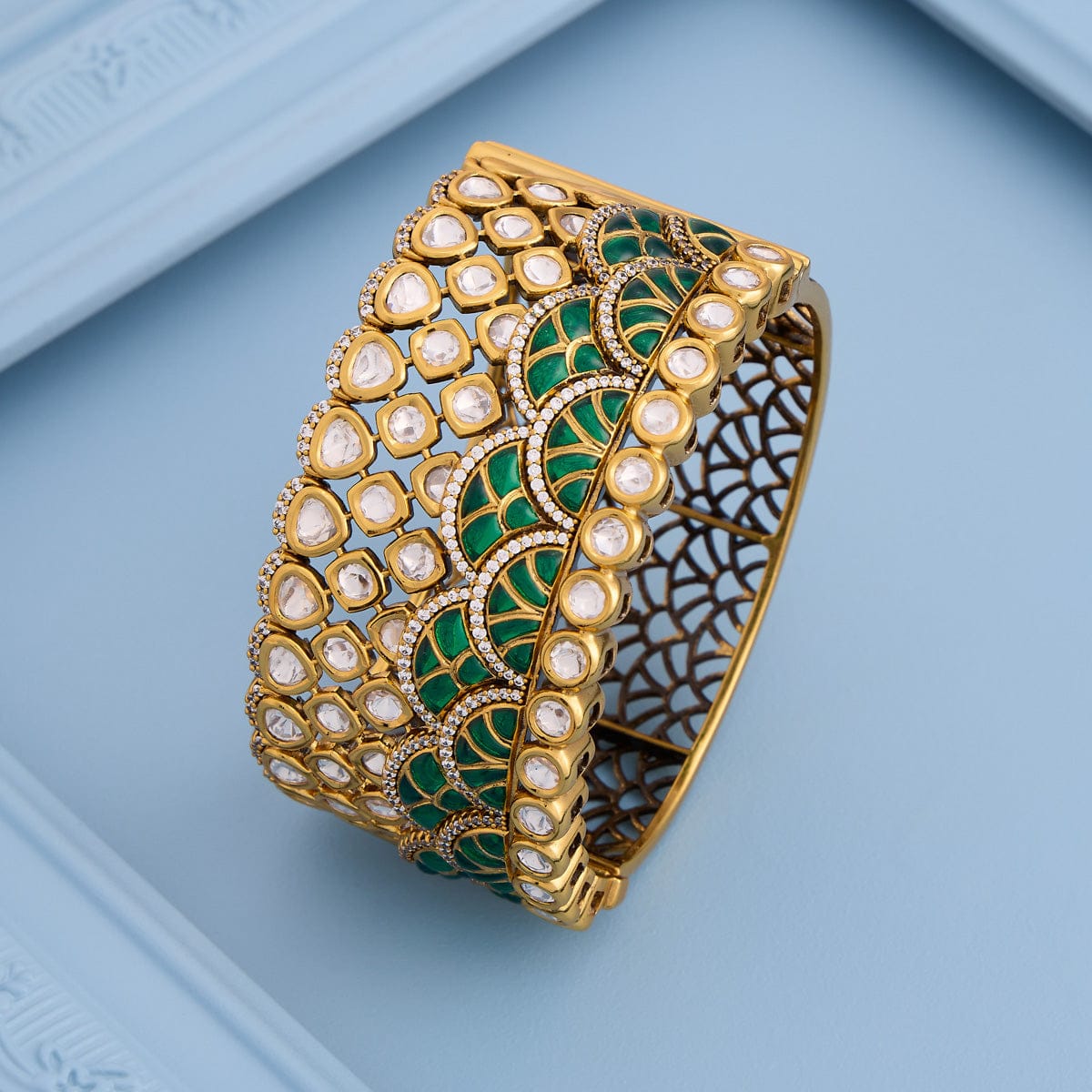 Kundan Kada Kundan Kada 193238