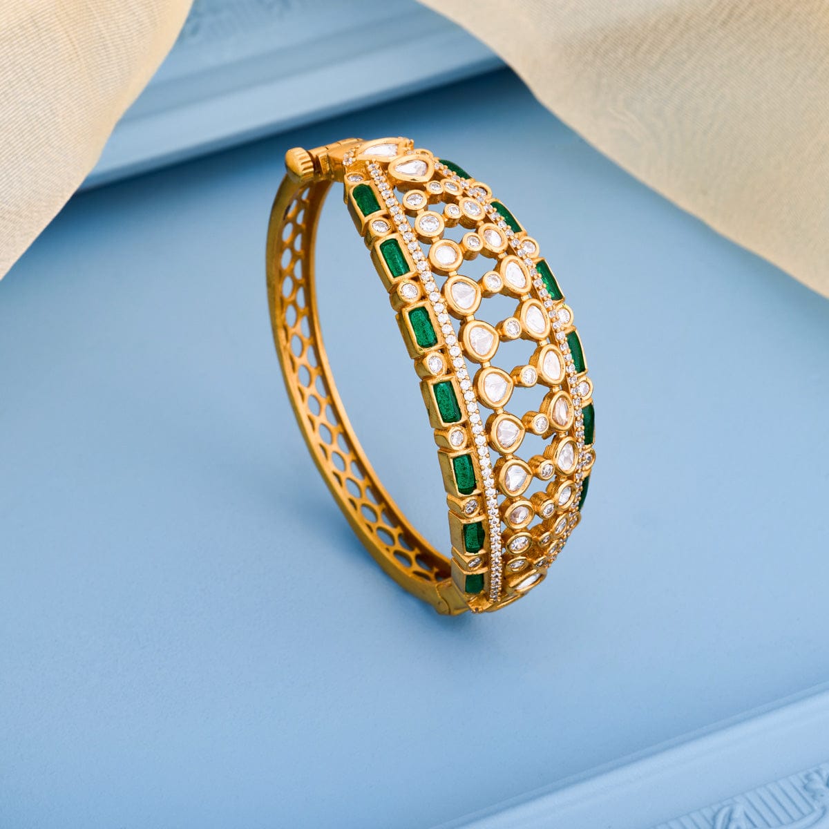 Kundan Kada Kundan Kada 193683