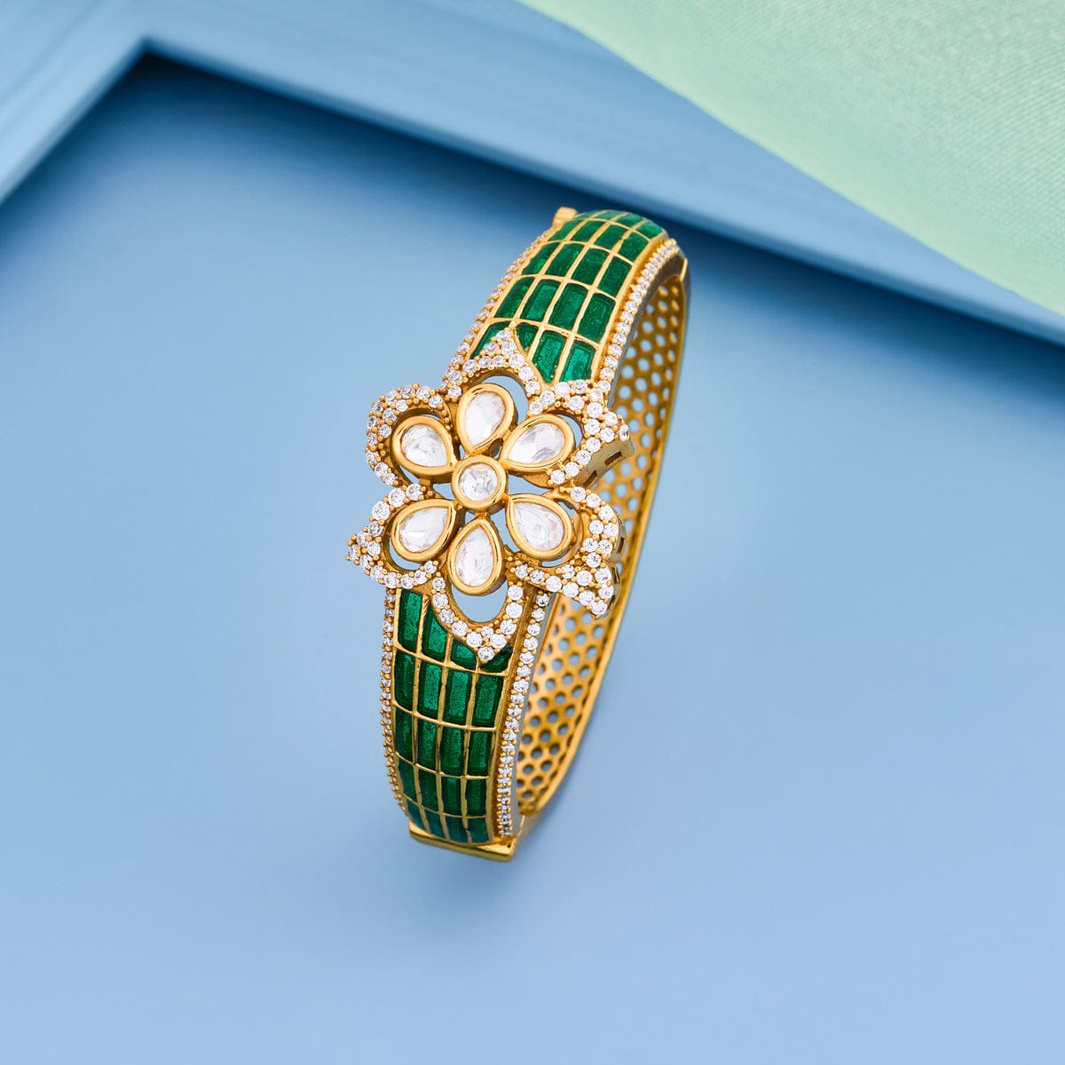 Kundan Kada Kundan Kada 193684