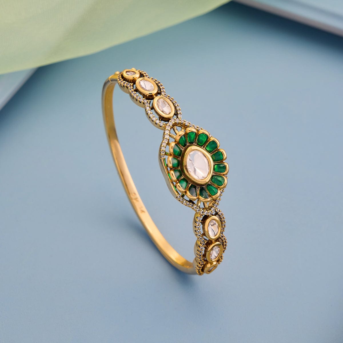 Kundan Kada Kundan Kada 195182