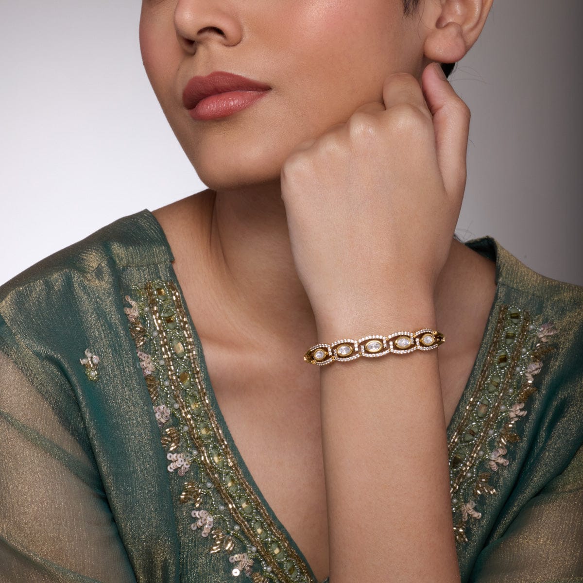 Kundan Kada Kundan Kada 189216