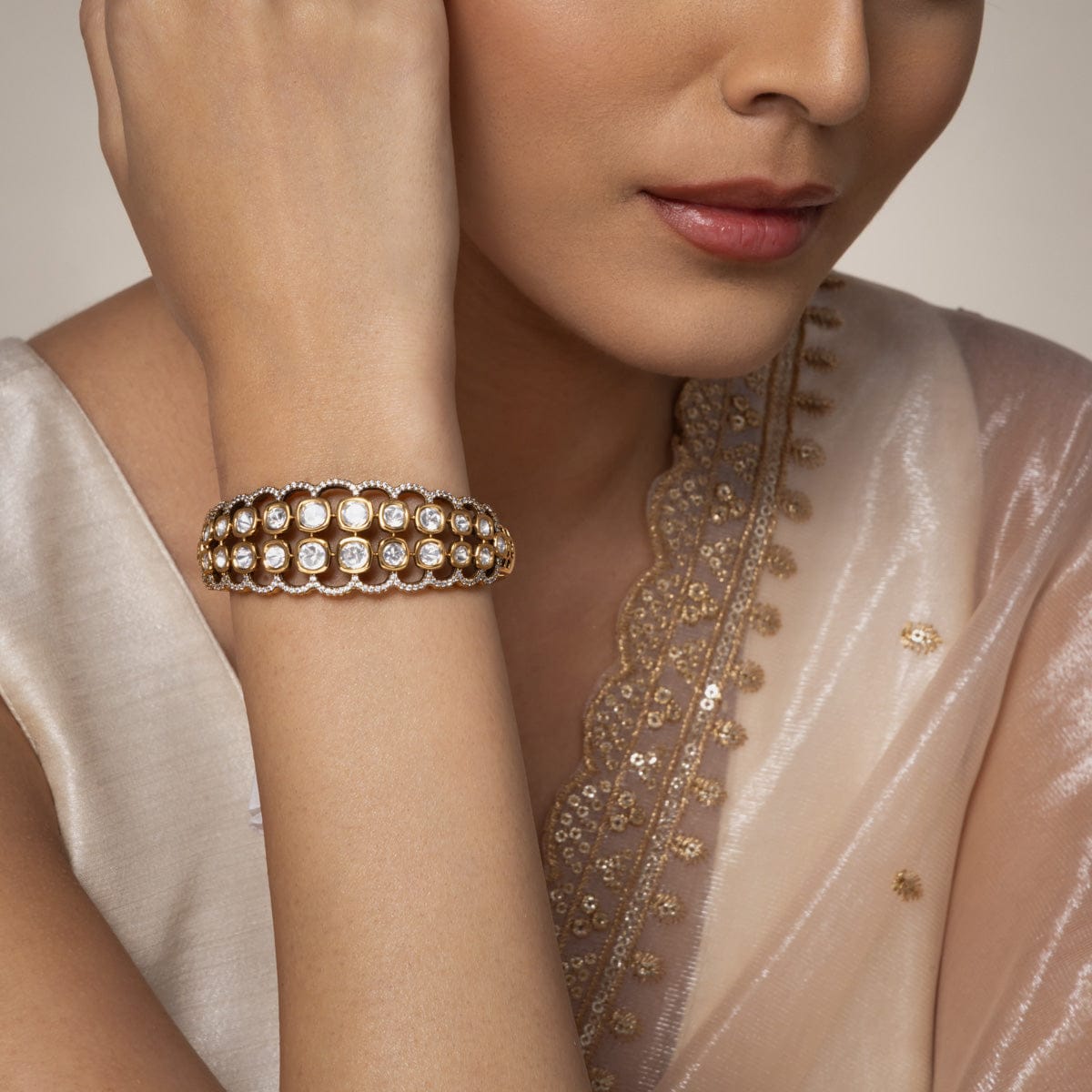 Kundan Kada Kundan Kada 193235