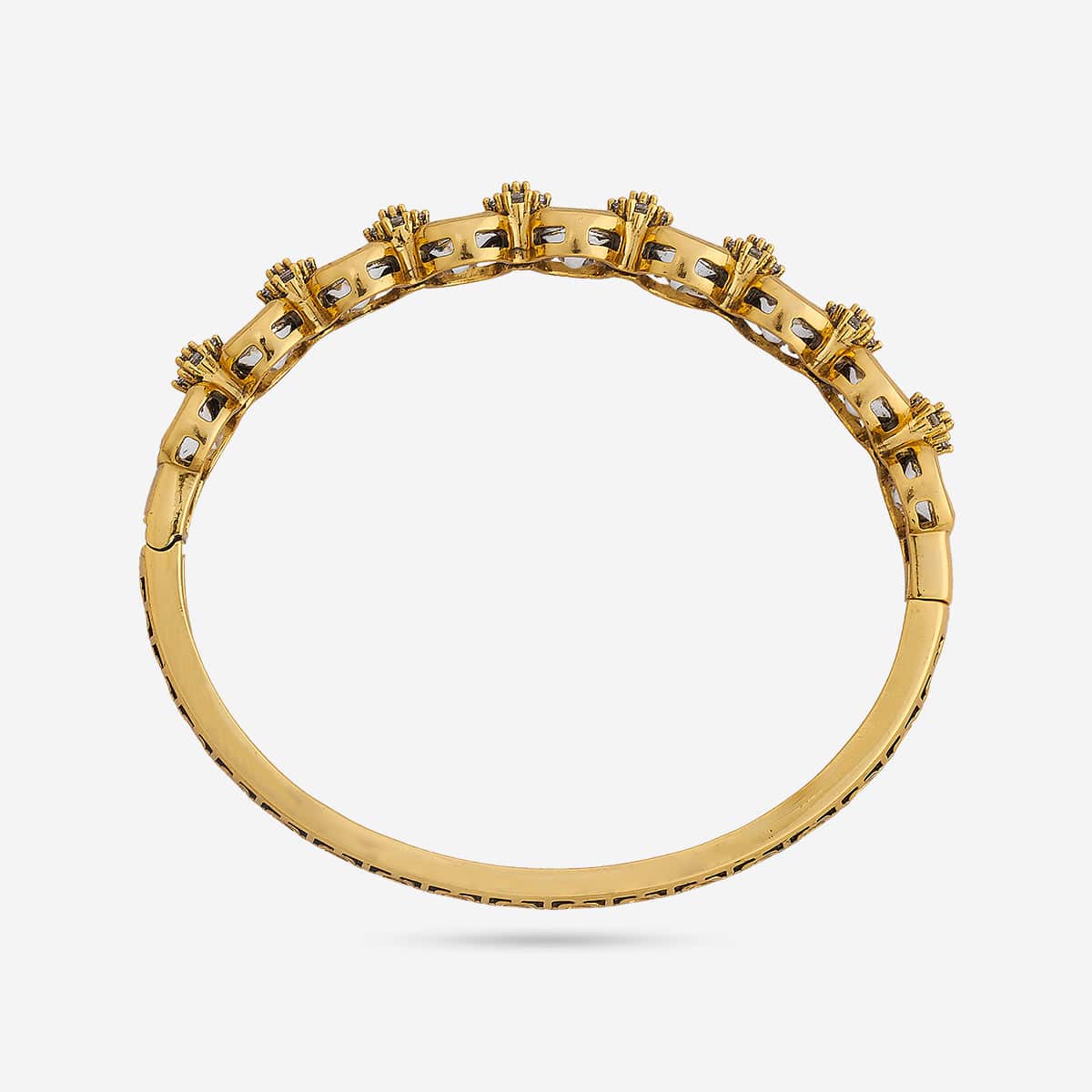 Kundan Kada Kundan Kada 193236