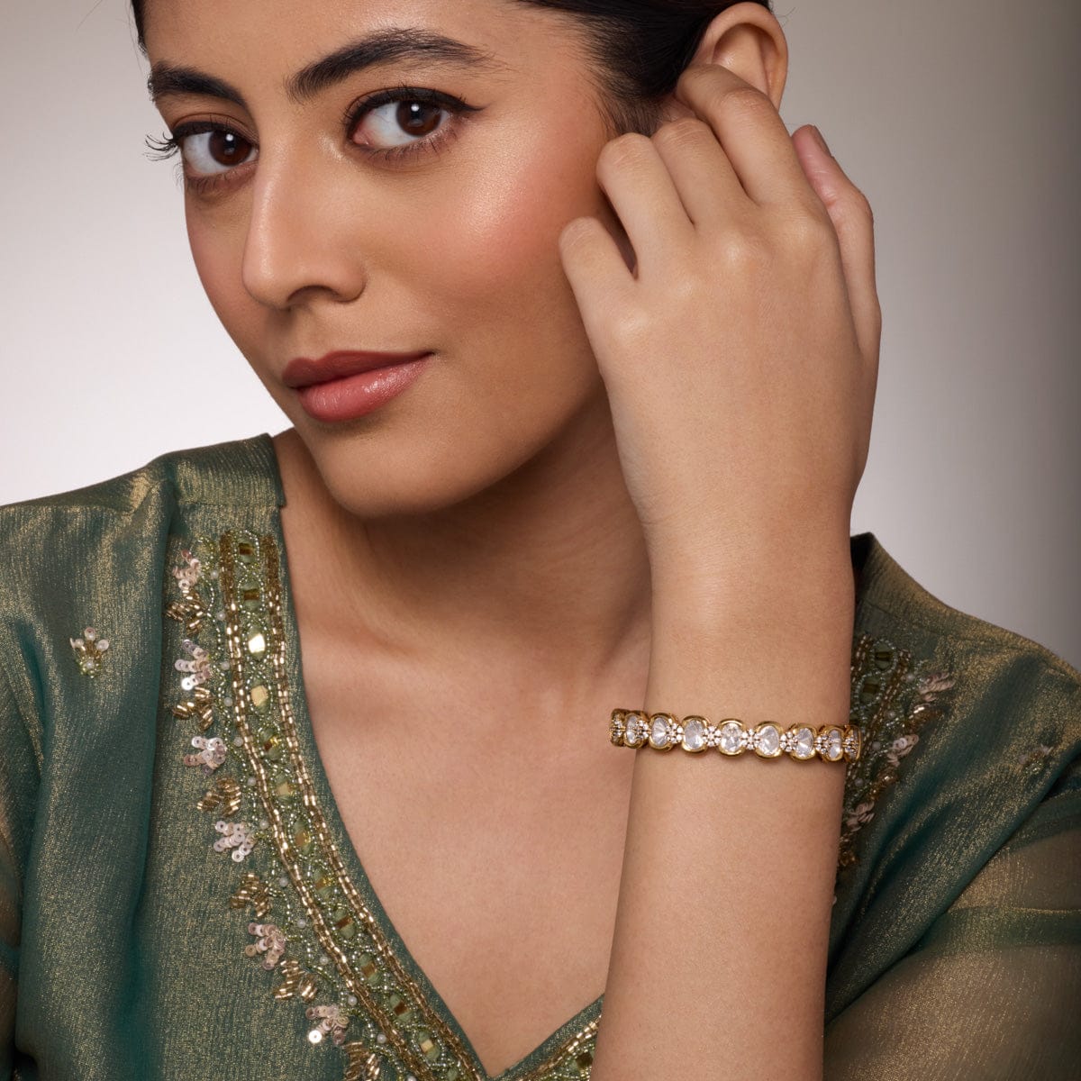 Kundan Kada Kundan Kada 193236