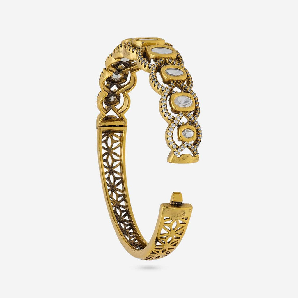 Kundan Kada Kundan Kada 193237