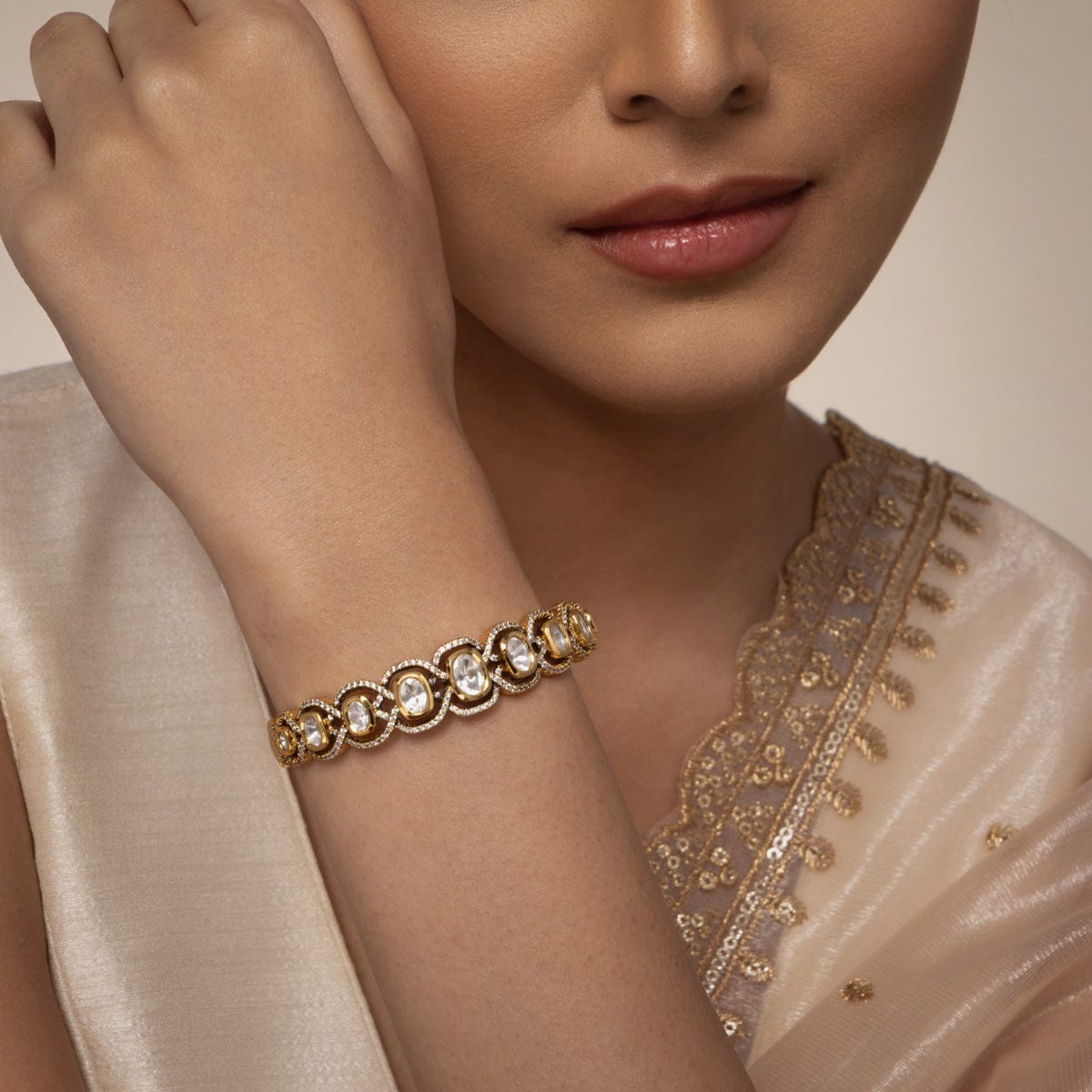 Kundan Kada Kundan Kada 193237