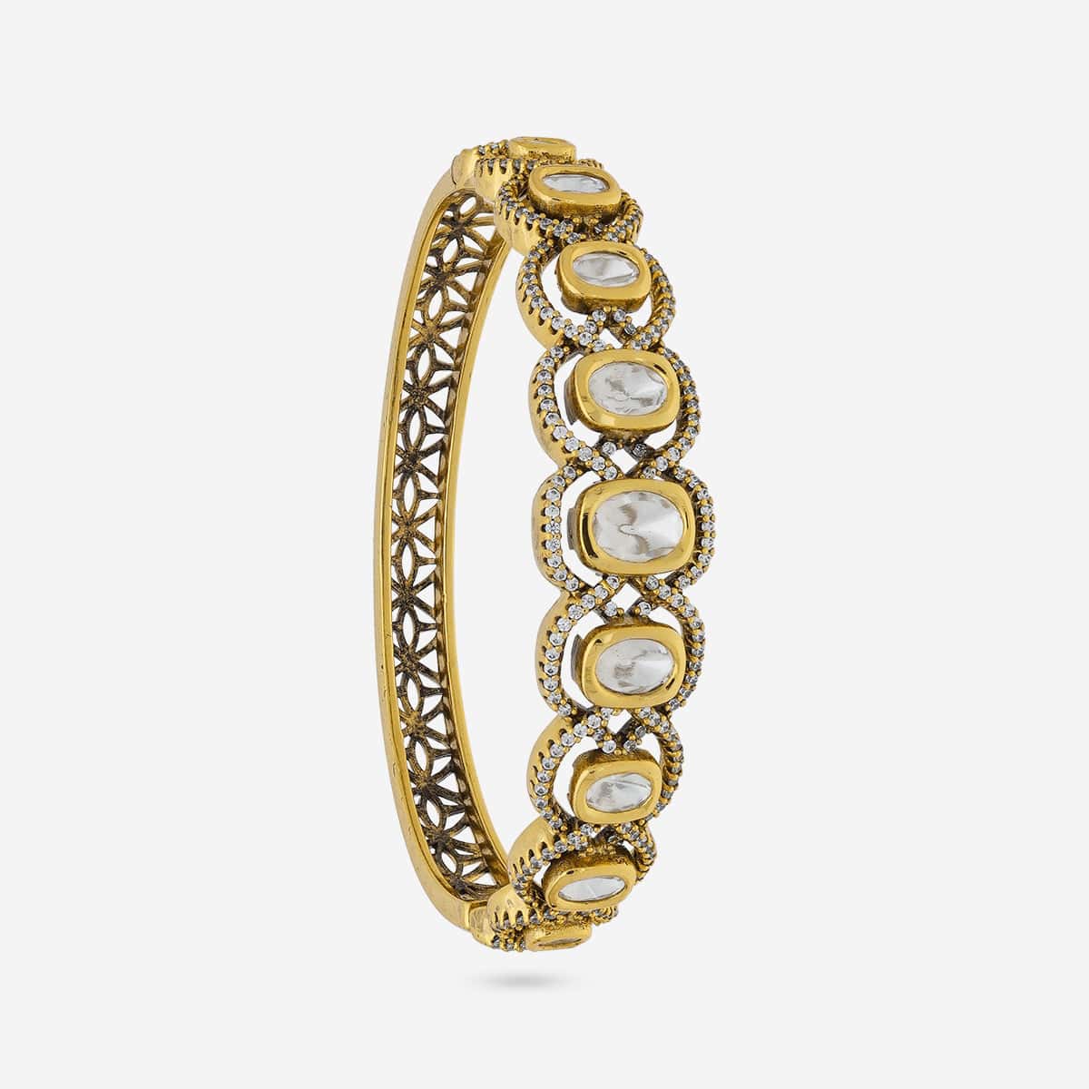 Kundan Kada Kundan Kada 193237