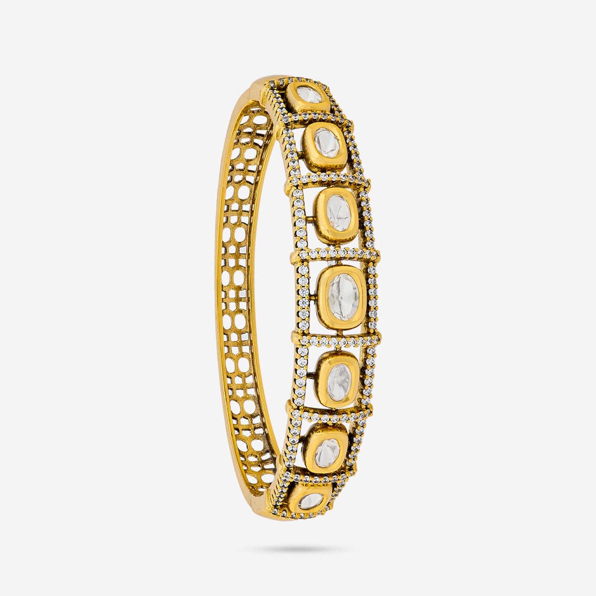 Kundan Kada Kundan Kada 194002