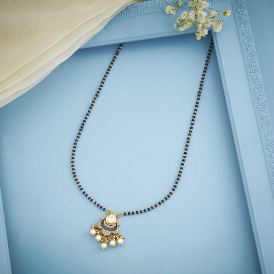 Kundan Mangalsutra Kundan Mangalsutra 197827