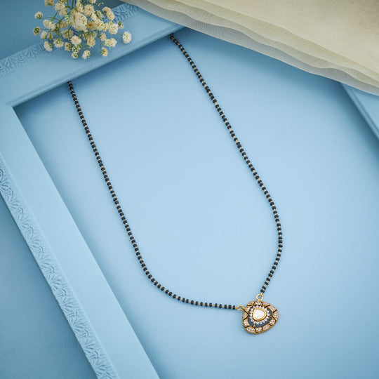 Kundan Mangalsutra Kundan Mangalsutra 197831