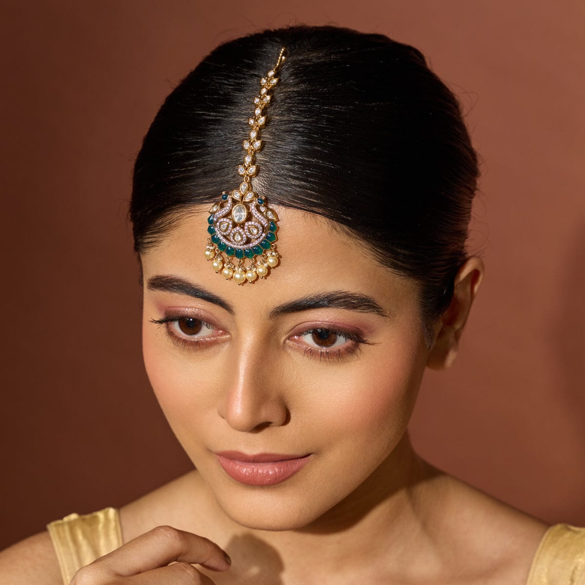 Kundan Tikka Kundan Tikka 187775