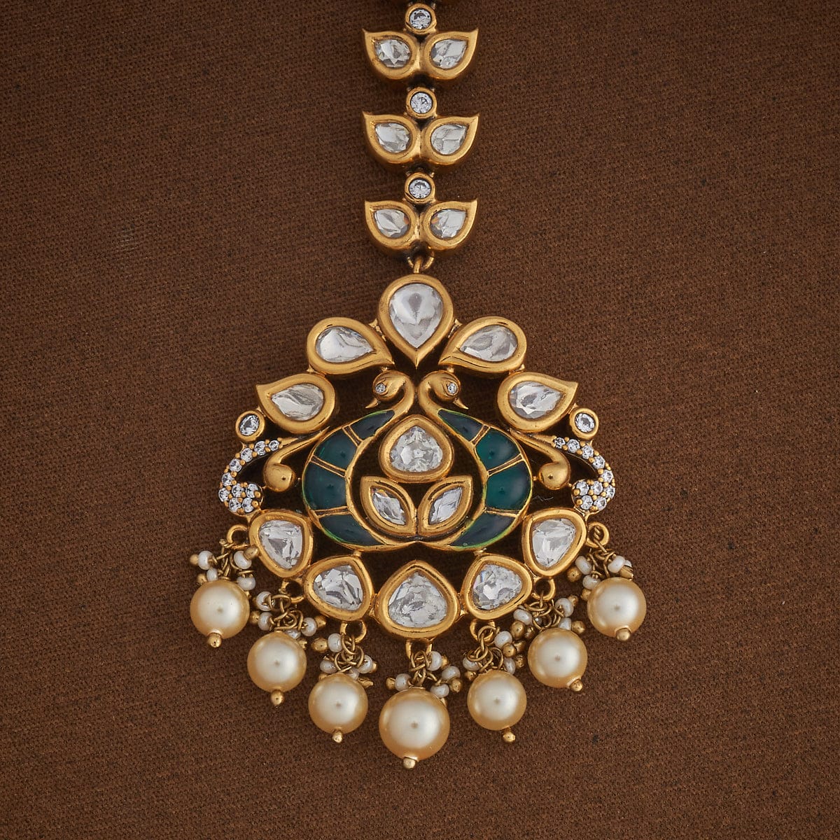 Kundan Tikka Kundan Tikka 181139