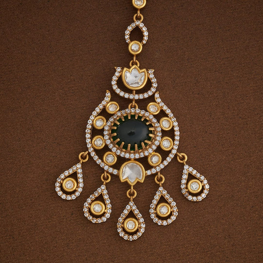 Kundan Tikka Kundan Tikka 182838