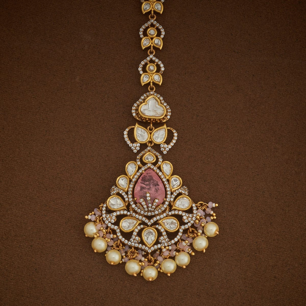 Kundan Tikka Kundan Tikka 183323