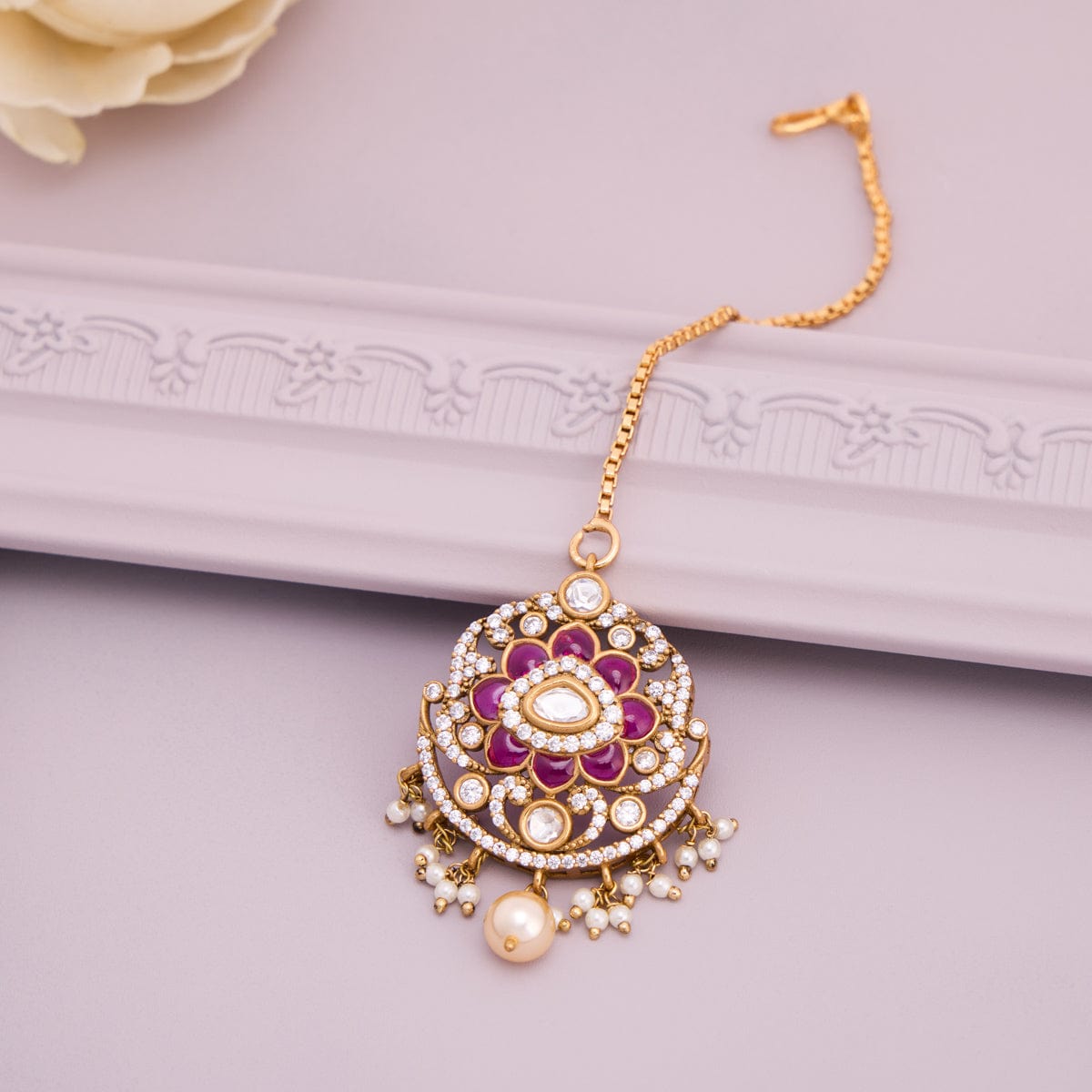 Kundan Tikka Kundan Tikka 185314