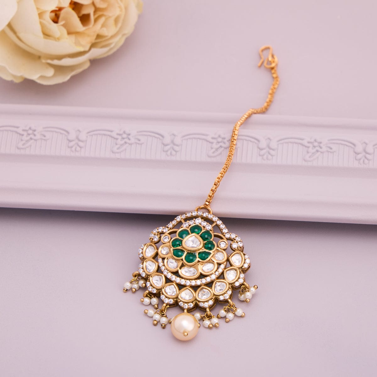 Kundan Tikka Kundan Tikka 185316