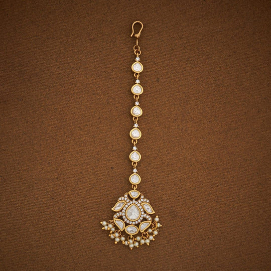 Kundan Tikka Kundan Tikka 185456