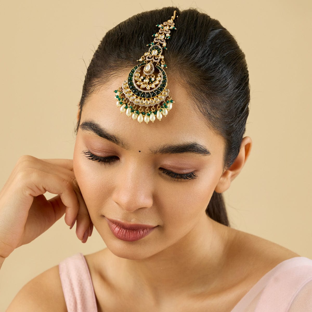 Kundan Tikka Kundan Tikka 186655