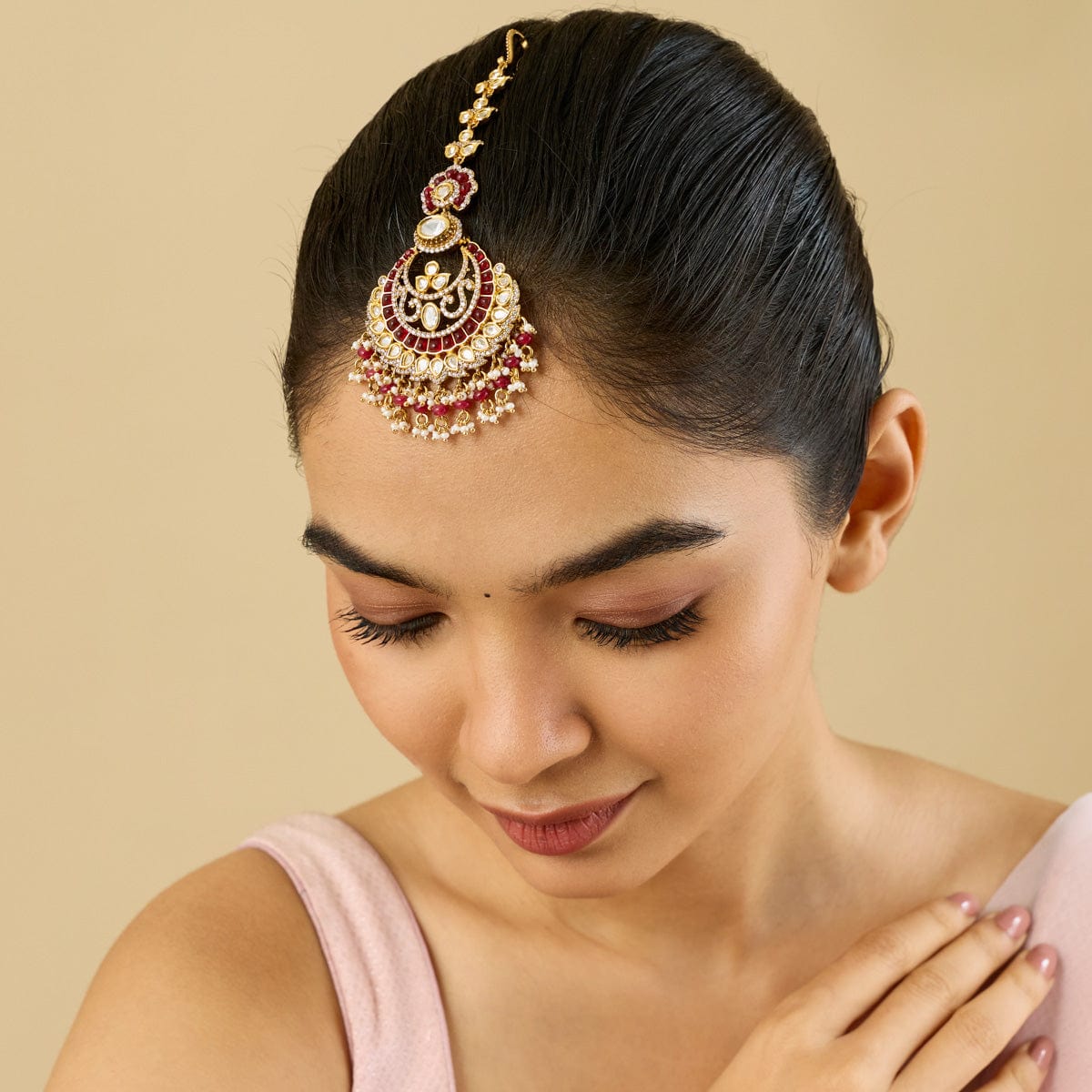 Kundan Tikka Kundan Tikka 186656