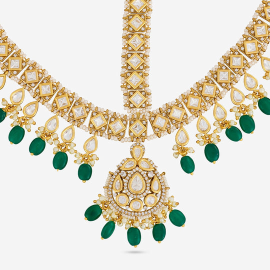 Kundan Tikka Kundan Tikka 201507