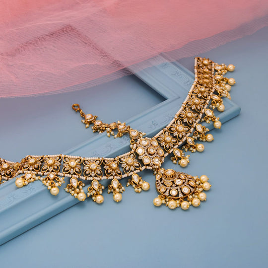 Kundan Tikka Kundan Tikka 201506