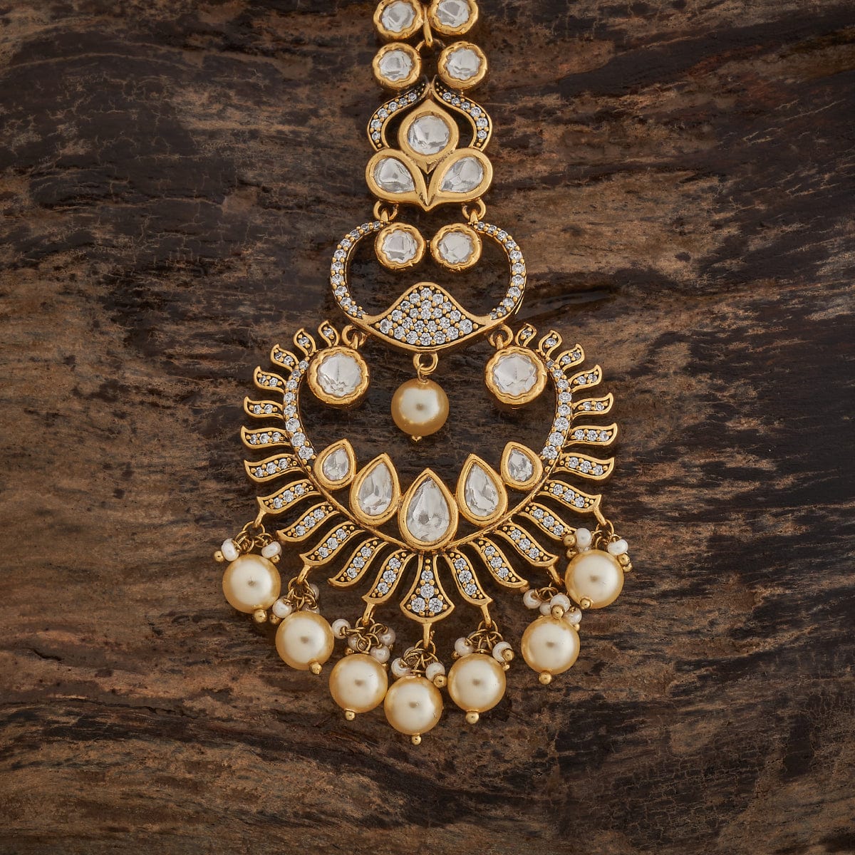 Kundan Tikka Kundan Tikka 180262