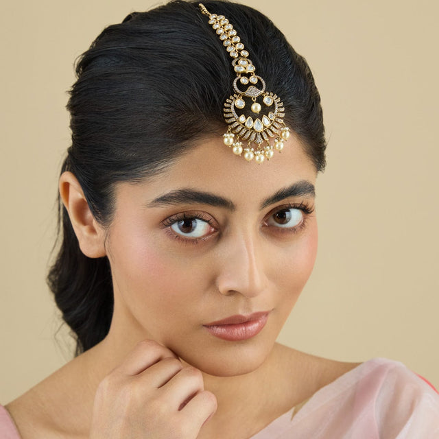 Kundan Tikka Kundan Tikka 180262