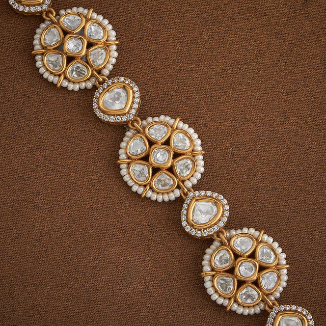 Kundan Tikka Kundan Tikka 181388