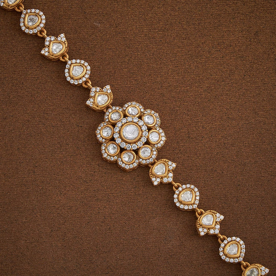 Kundan Tikka Kundan Tikka 181389