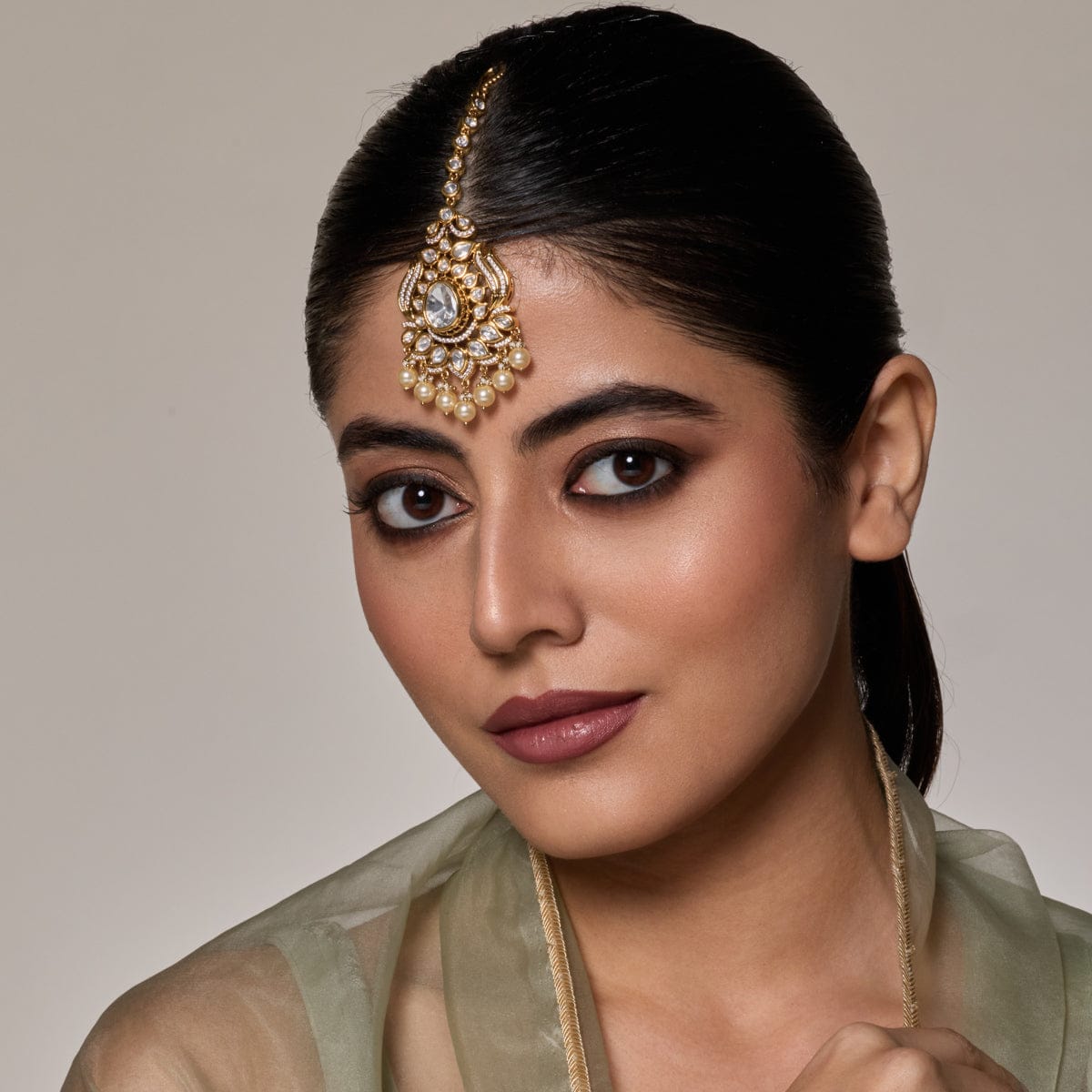 Kundan Tikka Kundan Tikka 189203