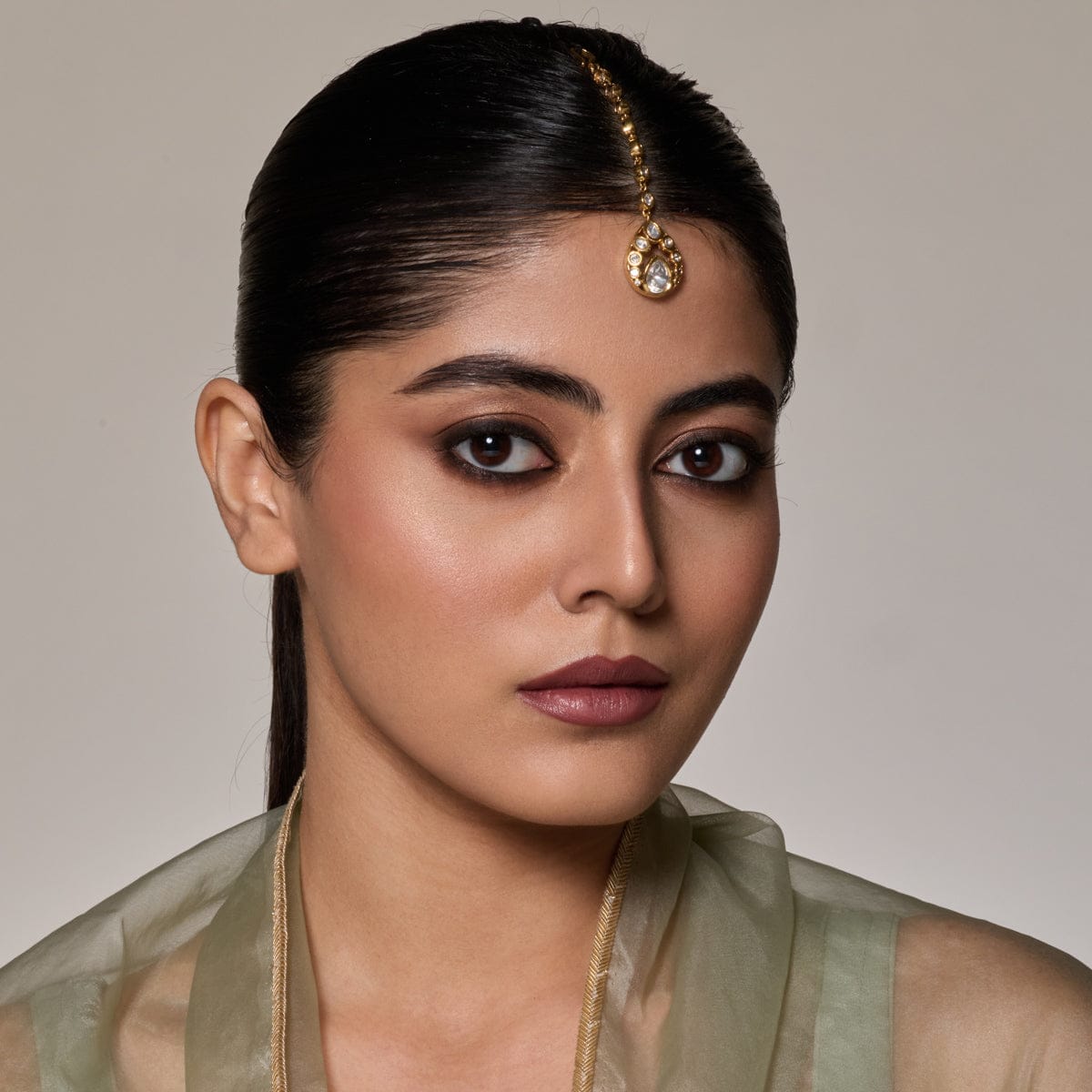 Kundan Tikka Kundan Tikka 189238