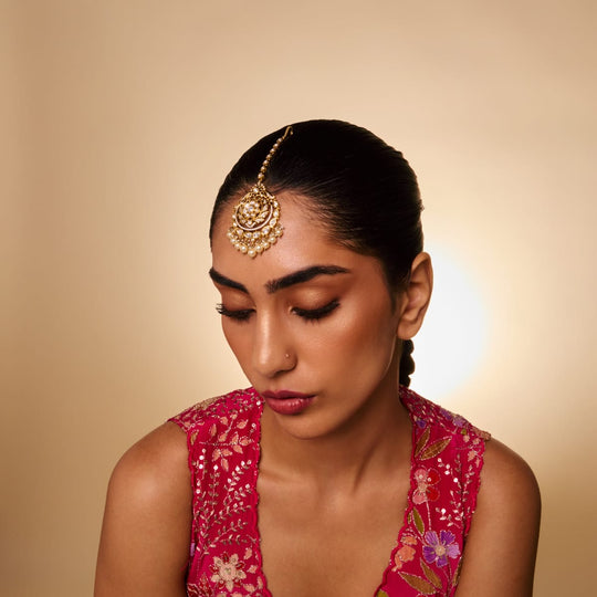 Kundan Tikka Kundan Tikka 202658