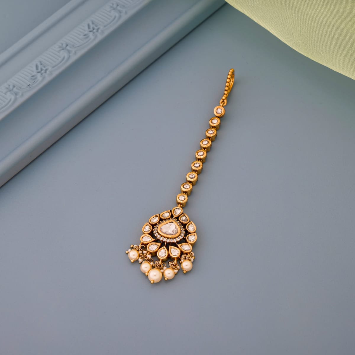 Kundan Tikka Kundan Tikka 202662