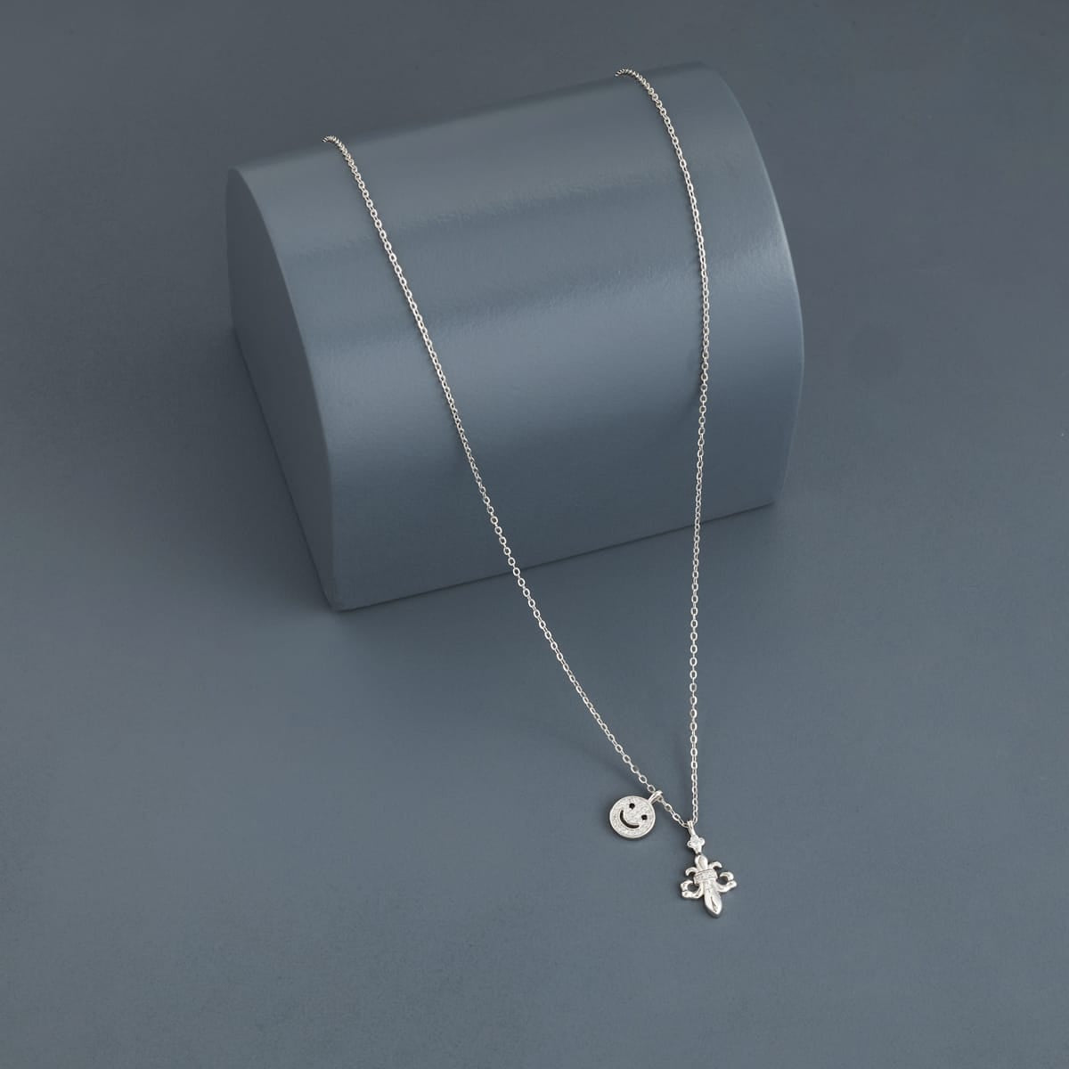Silver Chain Pendant 92.5 Silver Pendant with Chain 200753