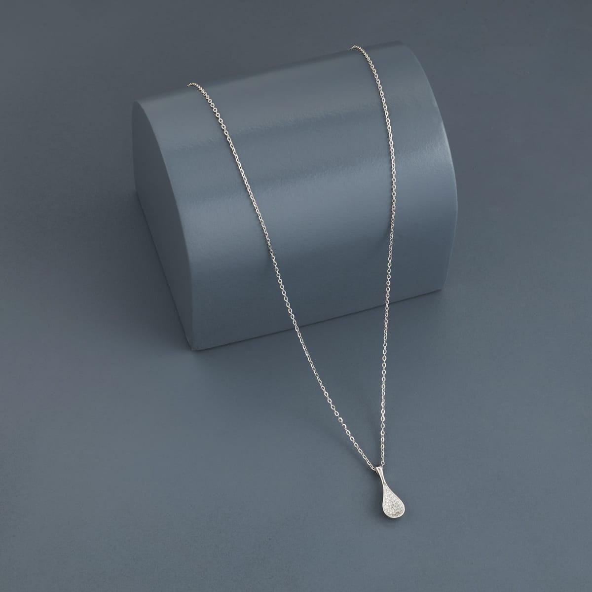 Silver Chain Pendant 92.5 Silver Pendant with Chain 200755