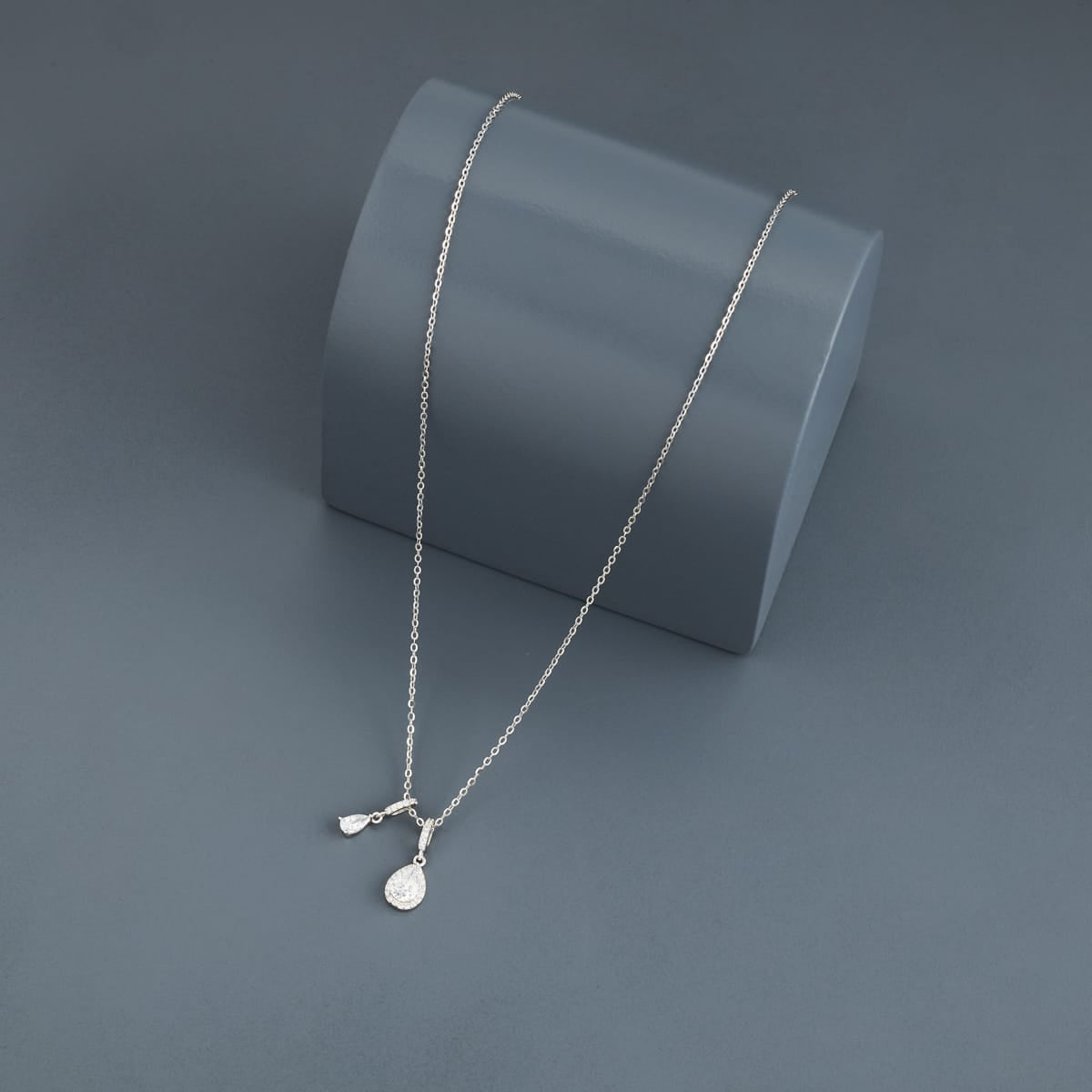 Silver Chain Pendant 92.5 Silver Pendant with Chain 200761
