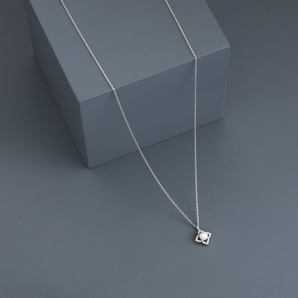 Silver Chain Pendant 92.5 Silver Pendant with Chain 200780