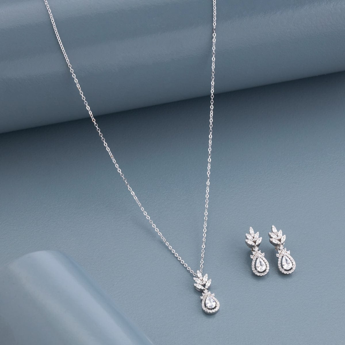 Silver Chain Pendant Earring Set 92.5 Silver Pendant With Chain and Earring Set 191360