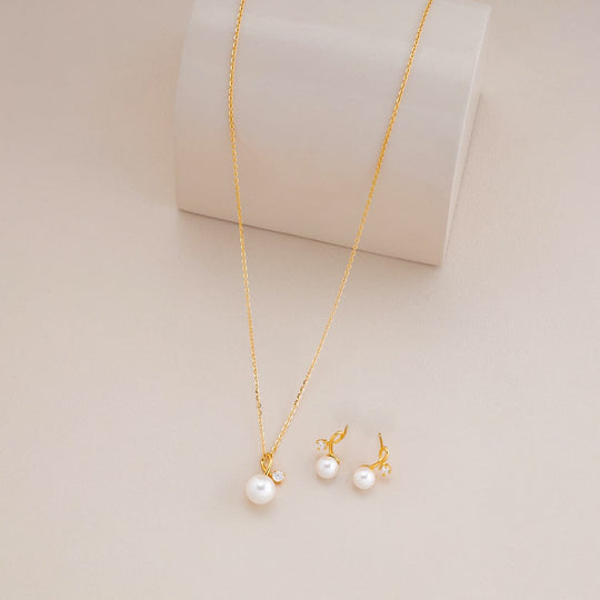Silver Chain Pendant Earring Set 92.5 Silver Pendant with Chain and Earring Set 194614