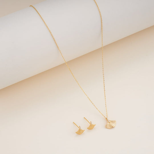 Silver Chain Pendant Earring Set 92.5 Silver Pendant with Chain and Earring Set 200622