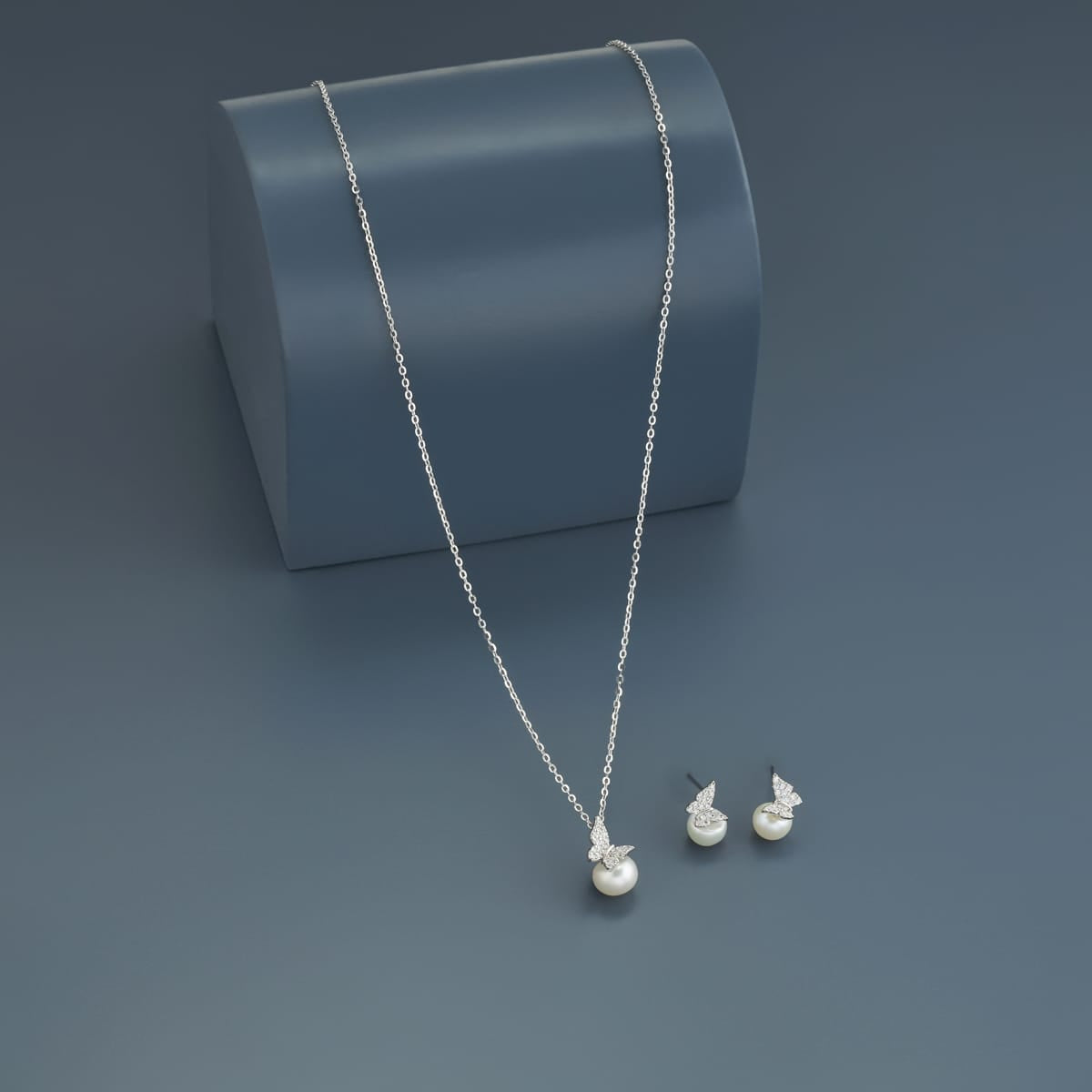 Silver Chain Pendant Earring Set 92.5 Silver Pendant with Chain and Earring Set 200635