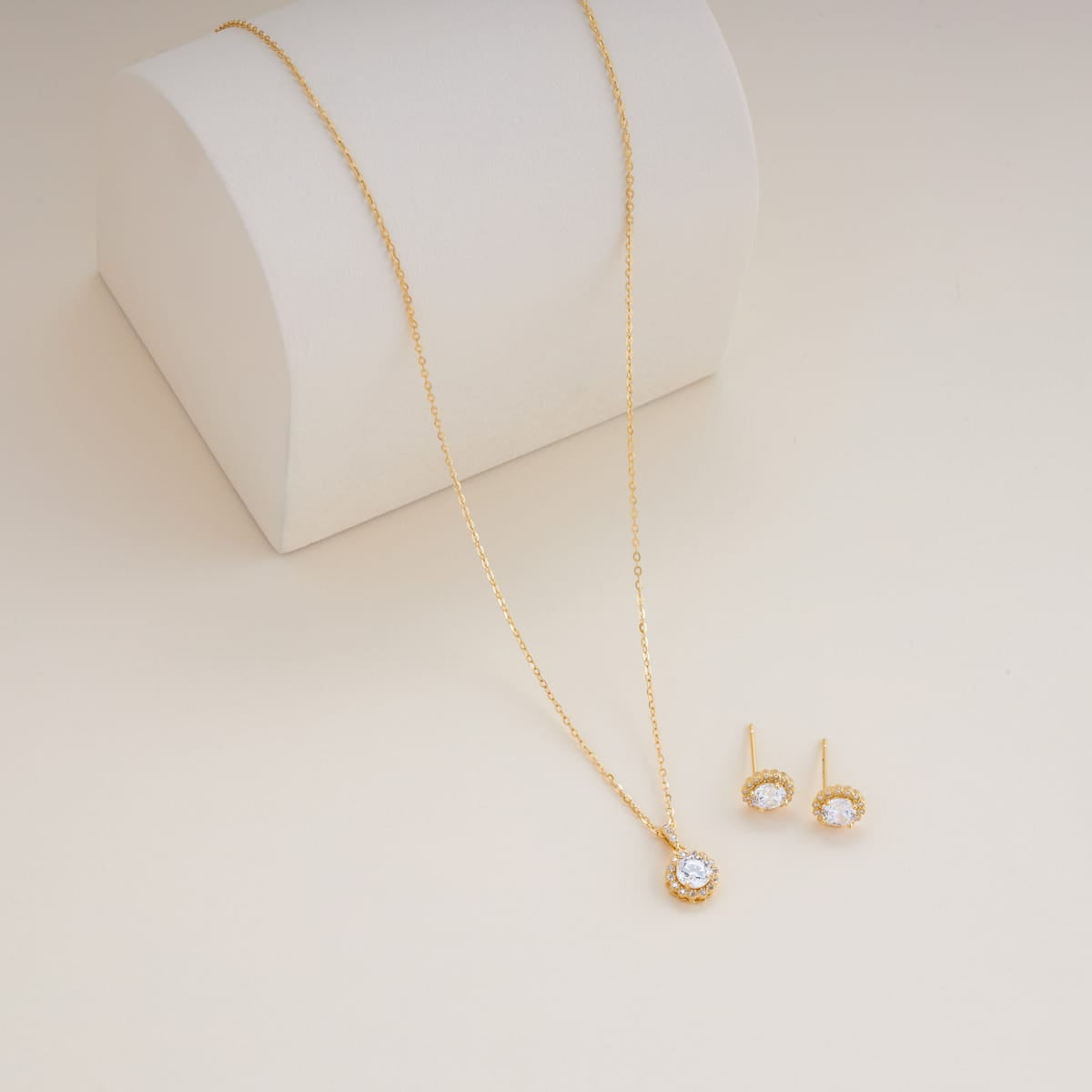 Silver Chain Pendant Earring Set 92.5 Silver Pendant with Chain and Earring Set 200637