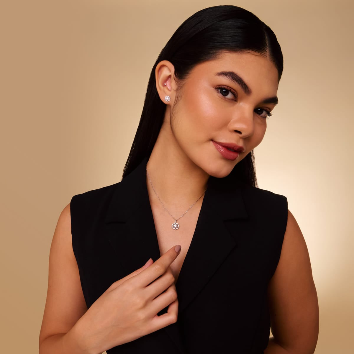 Silver Chain Pendant Earring Set 92.5 Silver Pendant with Chain and Earring Set 200642
