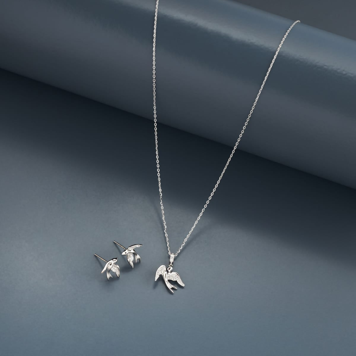 Silver Chain Pendant Earring Set 92.5 Silver Pendant with Chain and Earring Set 200651
